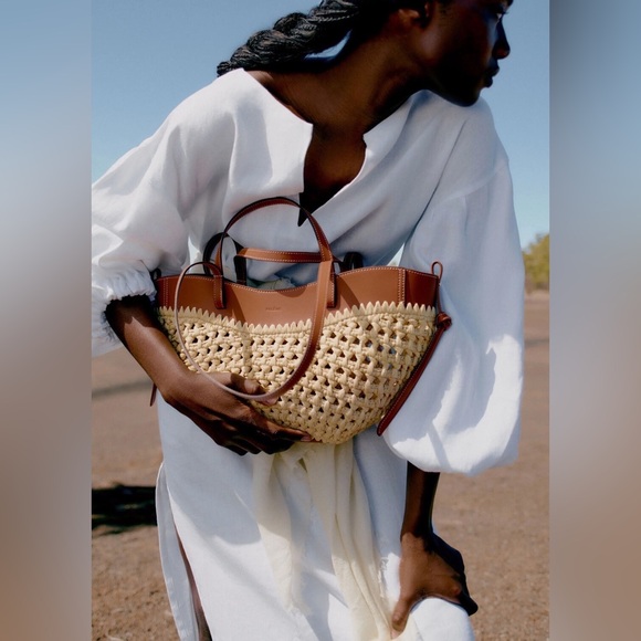 Polene. Handbags - Polène Woven Raffia Leather Tote Bag